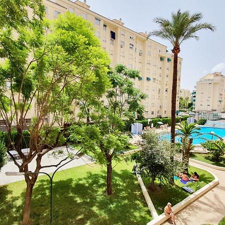 شقة Roma 7 - Alquiler Solo Familias Playa de Gandia المظهر الخارجي الصورة